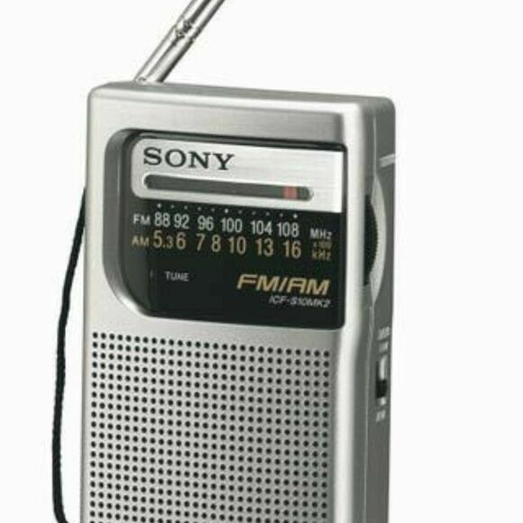 NEW Sony ICF-S10MK2 Pocket AM/FM Battery Powered Radio Silver - Picture 2 of 7